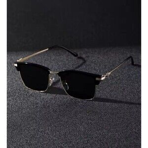 Unisex Metal Square Sunglasses – Trendy Outdoor Photo & Fashion Accessory